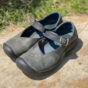 Keen Verona Mary Jane close toe casual shoe size 7 comfort support lagenlook